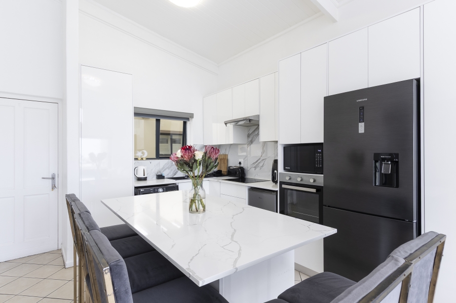 2 Bedroom Property for Sale in The Links Western Cape